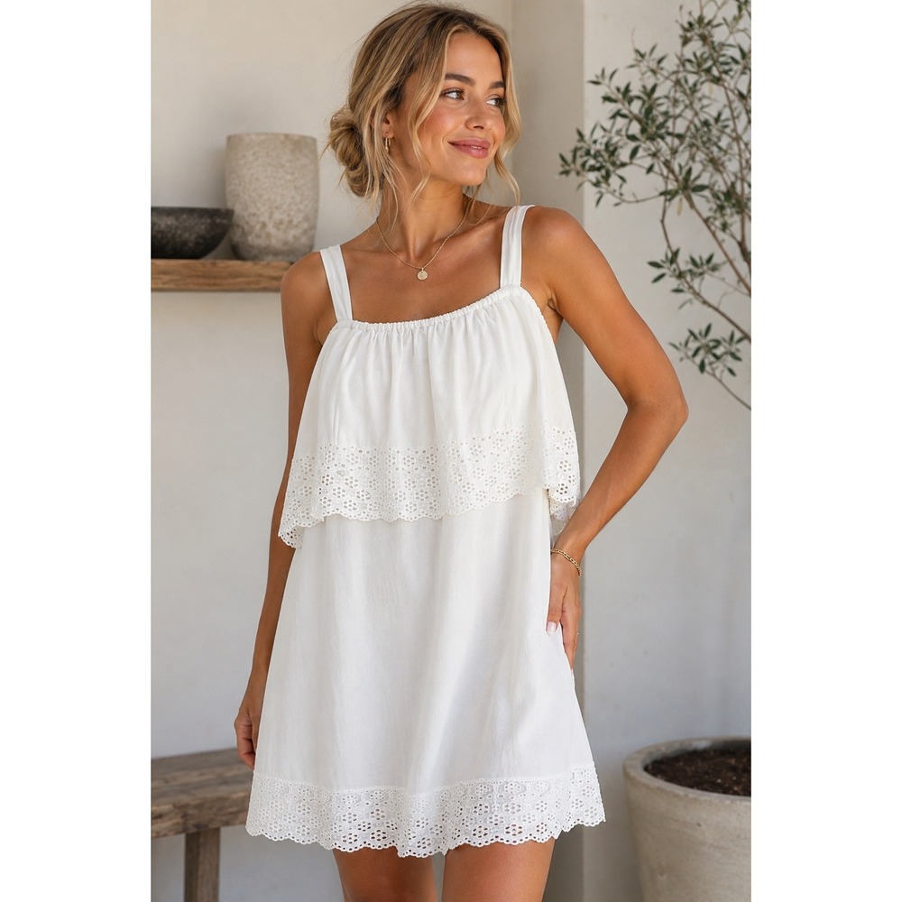 Sanctuary White Eyelet Lace Tiered Ruffle Mini Dress Sleeveless Medium
